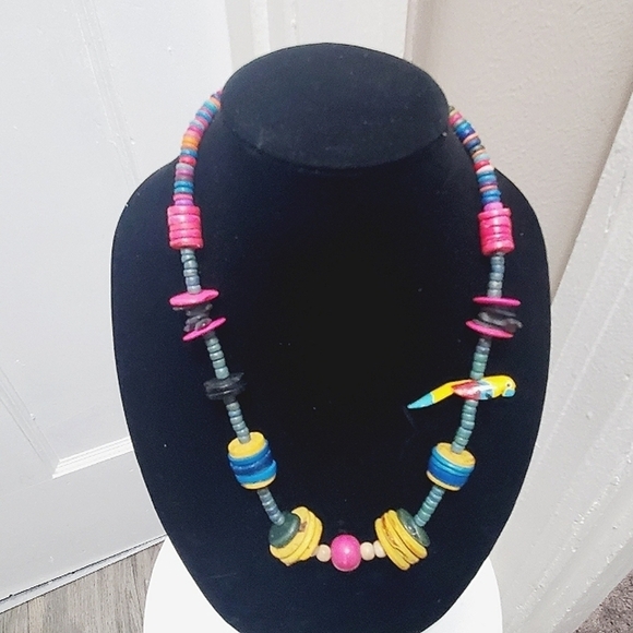 Multicolor Vacation Beaded Necklace. 🌴 - Picture 2 of 6